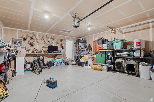 3041 W 3600 S, West Haven, UT 84401
