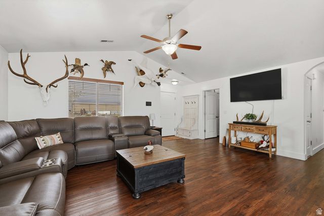 3041 W 3600 S, West Haven, UT 84401