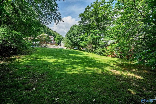 3033 Box Canyon Road SE, Huntsville, AL 35803