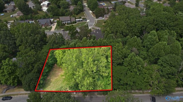 3033 Box Canyon Road SE, Huntsville, AL 35803