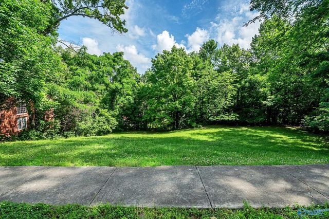 3033 Box Canyon Road SE, Huntsville, AL 35803