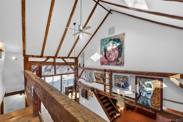 101 Drake Road, Pleasant Valley, NY 12569