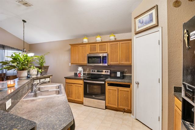 6552 Fitzgerald Street, Fort Worth, TX 76179