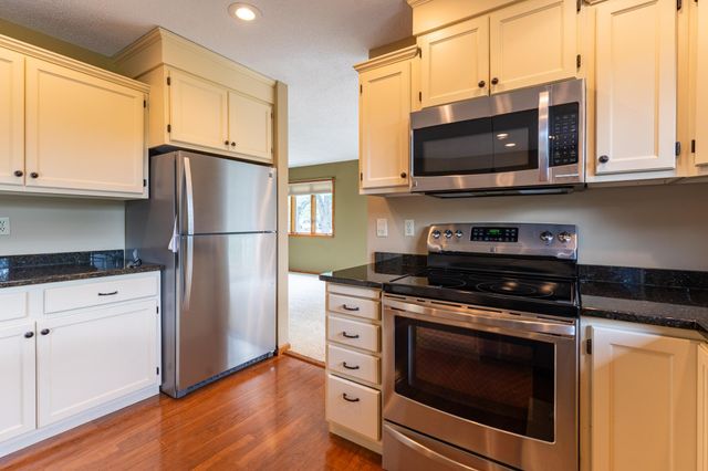 10829 160th Street E, Hastings, MN 55033