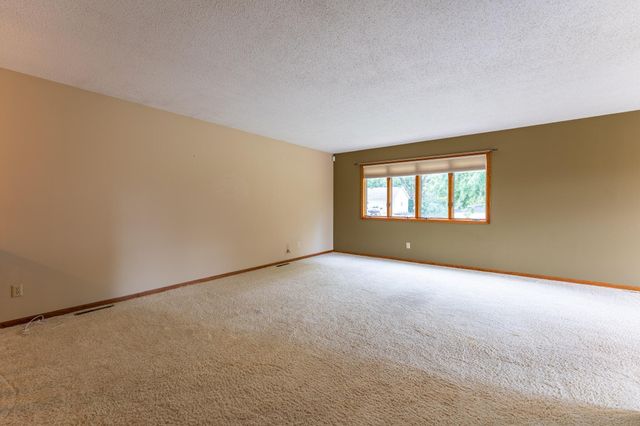 10829 160th Street E, Hastings, MN 55033