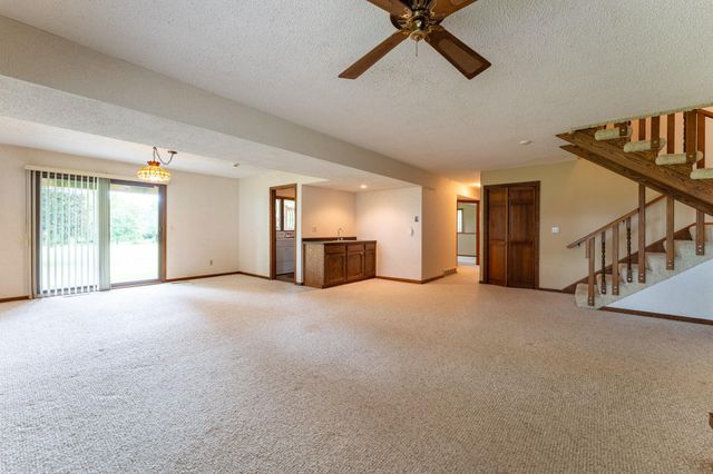 10829 160th Street E, Hastings, MN 55033