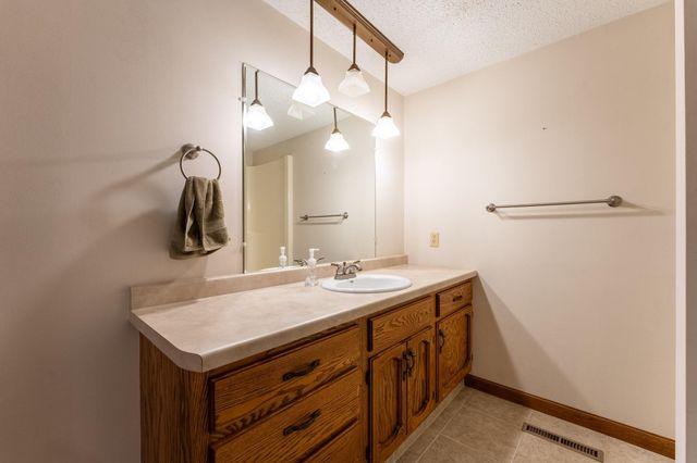 10829 160th Street E, Hastings, MN 55033