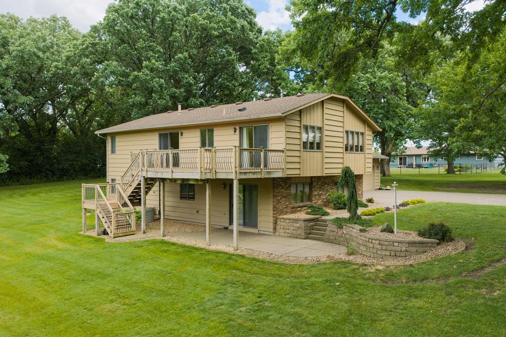 10829 160th Street E, Hastings, MN 55033 — photo 2
