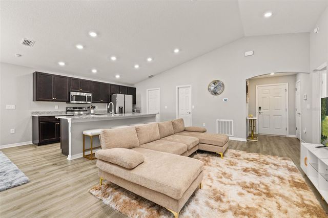 1750 DAYSTAR DRIVE, Haines City, FL 33844