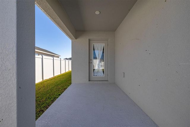 1750 DAYSTAR DRIVE, Haines City, FL 33844