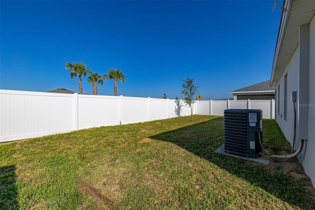 1750 DAYSTAR DRIVE, Haines City, FL 33844