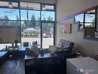 135 NE Undisclosed Avenue, Kirkland, WA 98034