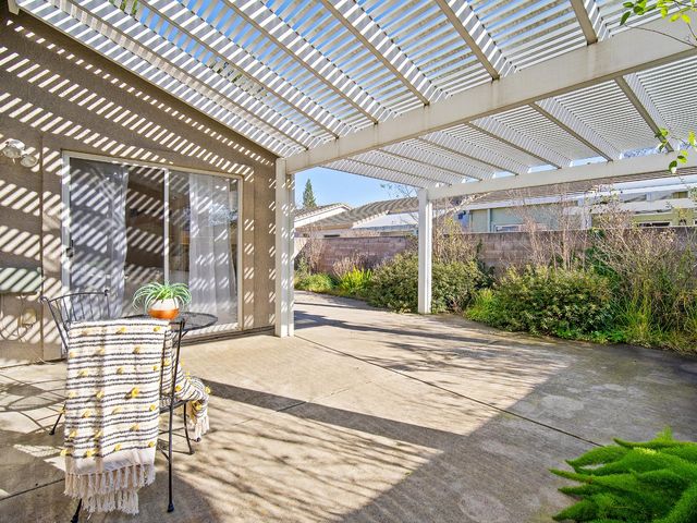 467 Facet Pl, Folsom, CA 95630