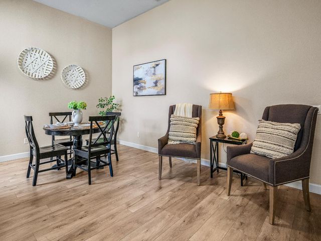 467 Facet Pl, Folsom, CA 95630