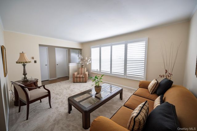 130 Boylston Street, Hempstead, NY 11550