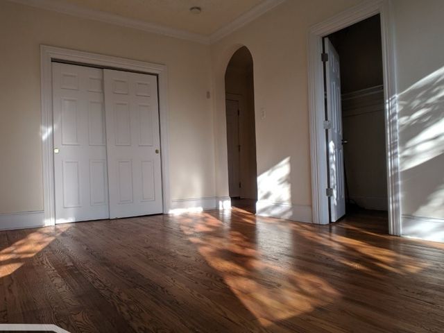 2704 N Sawyer Avenue 210, Chicago, IL 60647