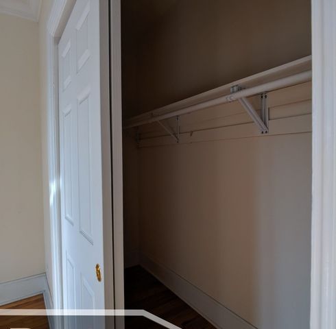 2704 N Sawyer Avenue 210, Chicago, IL 60647