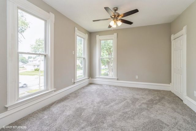 502 S Market Street, Oskaloosa, IA 52577