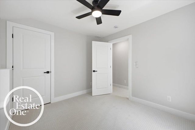 819 Notre Dame Street, Grosse Pointe, MI 48230