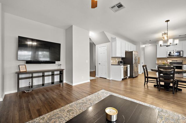 19112 Leigh LN, Pflugerville, TX 78660