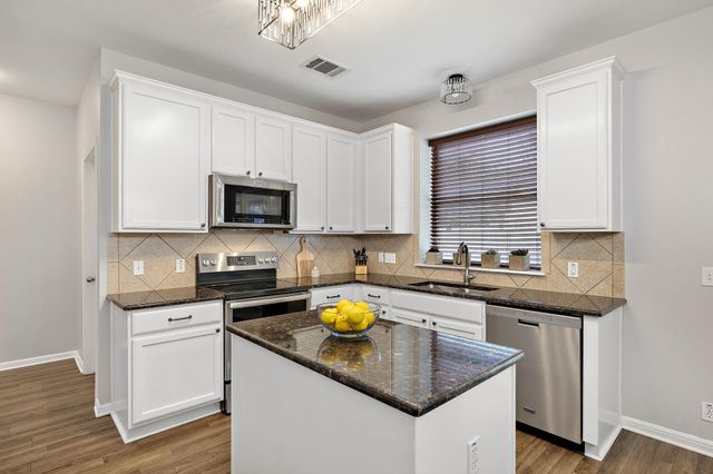 19112 Leigh LN, Pflugerville, TX 78660