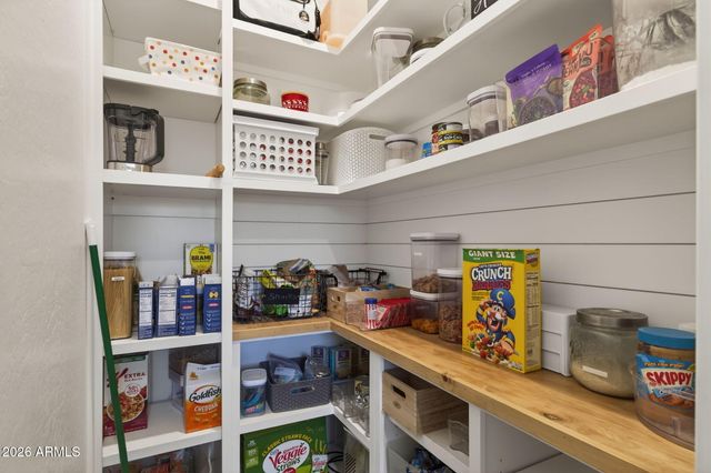 10706 E TRAVERTINE Avenue, Mesa, AZ 85212