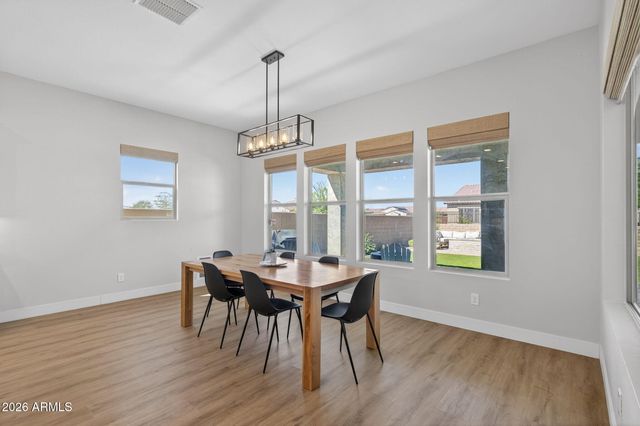 10706 E TRAVERTINE Avenue, Mesa, AZ 85212