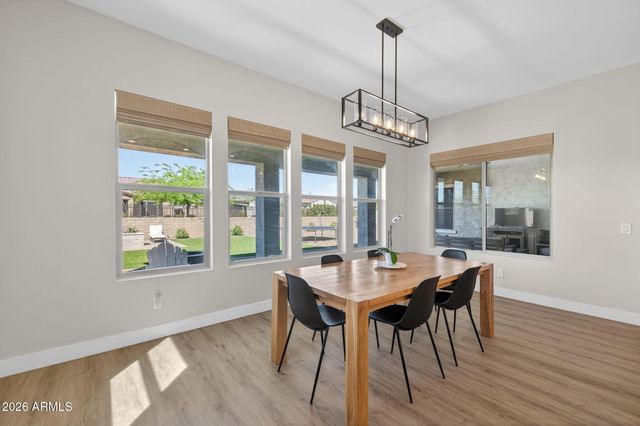 10706 E TRAVERTINE Avenue, Mesa, AZ 85212