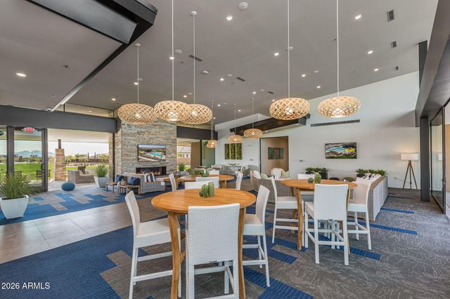 10706 E TRAVERTINE Avenue, Mesa, AZ 85212