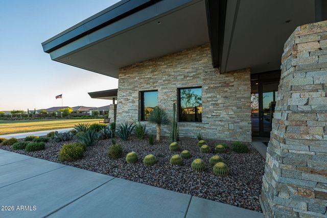 10706 E TRAVERTINE Avenue, Mesa, AZ 85212