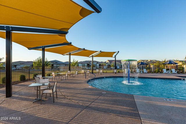 10706 E TRAVERTINE Avenue, Mesa, AZ 85212