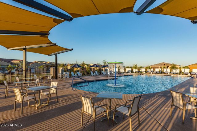 10706 E TRAVERTINE Avenue, Mesa, AZ 85212