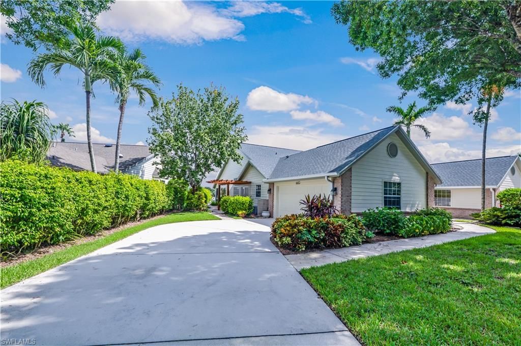 6610 Ilex CIR, Naples, FL 34109
