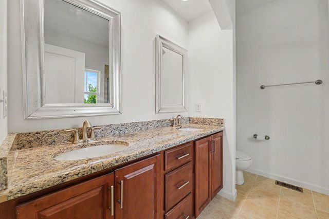 59 Heathwood Drive, Clayton, NC 27527