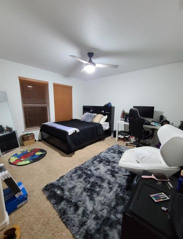 440 E Stanley Avenue, Reedley, CA 93654