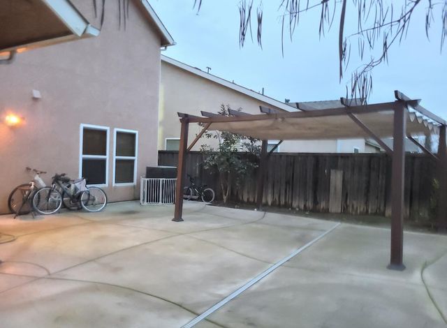 440 E Stanley Avenue, Reedley, CA 93654