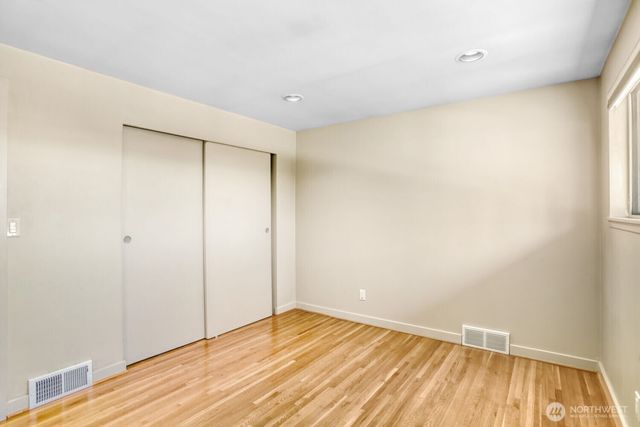 10012 NE 22nd Street, Bellevue, WA 98004