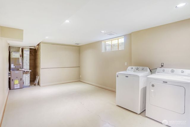 10012 NE 22nd Street, Bellevue, WA 98004