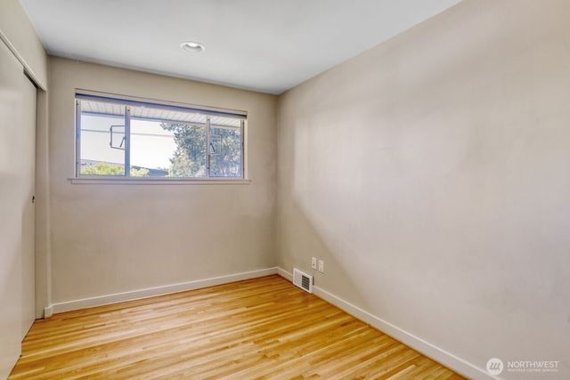 10012 NE 22nd Street, Bellevue, WA 98004
