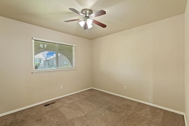 18946 Lambert Way, Lockeford, CA 95237