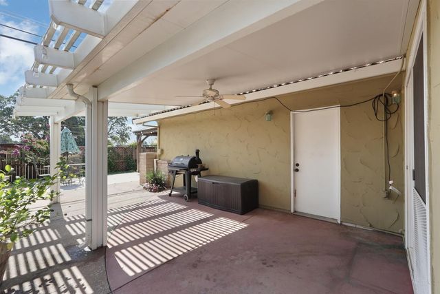18946 Lambert Way, Lockeford, CA 95237