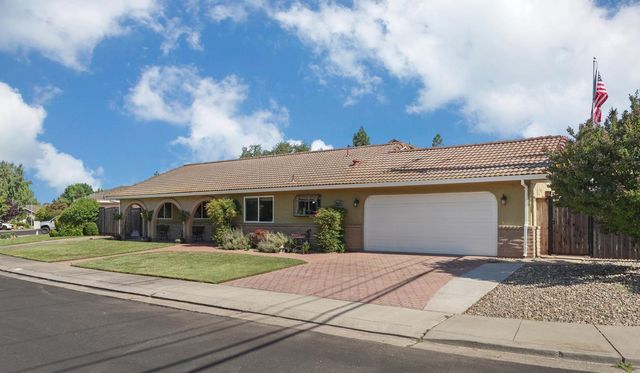 18946 Lambert Way, Lockeford, CA 95237