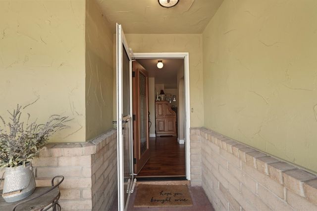 18946 Lambert Way, Lockeford, CA 95237