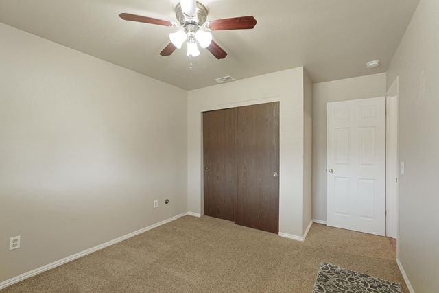 18946 Lambert Way, Lockeford, CA 95237