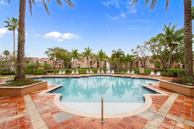 4824 N State Road 7 9105, Coconut Creek, FL 33073