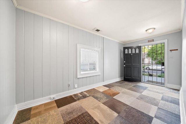 885 S COX ST, Memphis, TN 38104