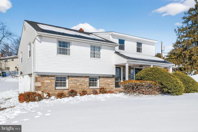 1701 SWEDE RD, Blue Bell, PA 19422