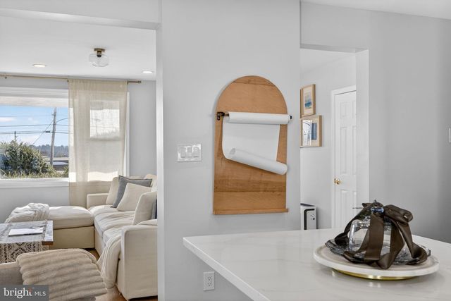 1701 SWEDE RD, Blue Bell, PA 19422