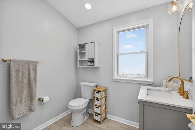 1701 SWEDE RD, Blue Bell, PA 19422