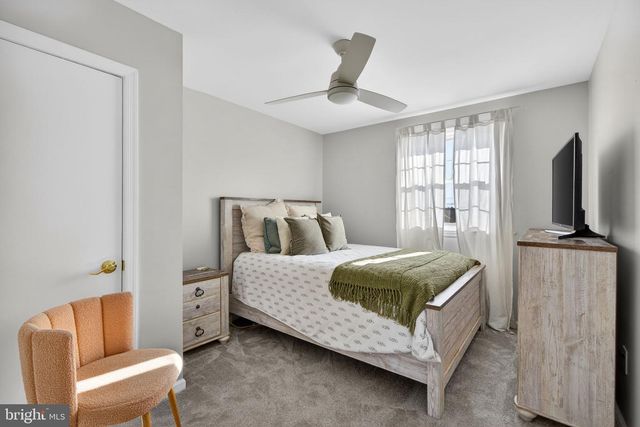 1701 SWEDE RD, Blue Bell, PA 19422